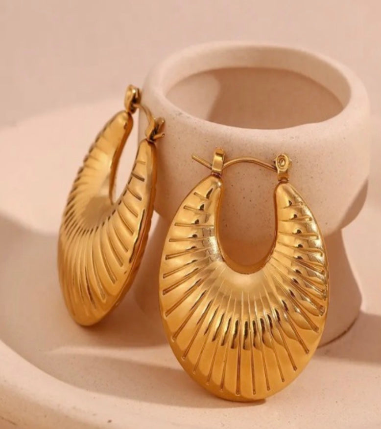 Stainless Steel Gold-Plated Anti Tarnish Geometric Hoop Earrings